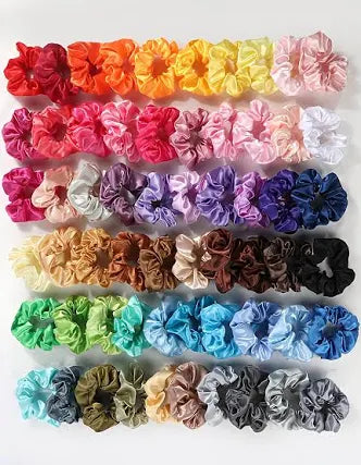 5 Random Colorful Scrunchies